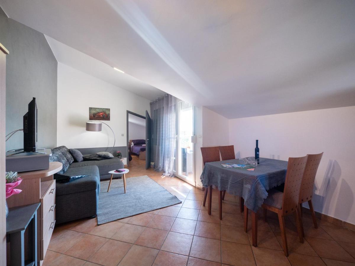 Apartments Zaton Екстер'єр фото