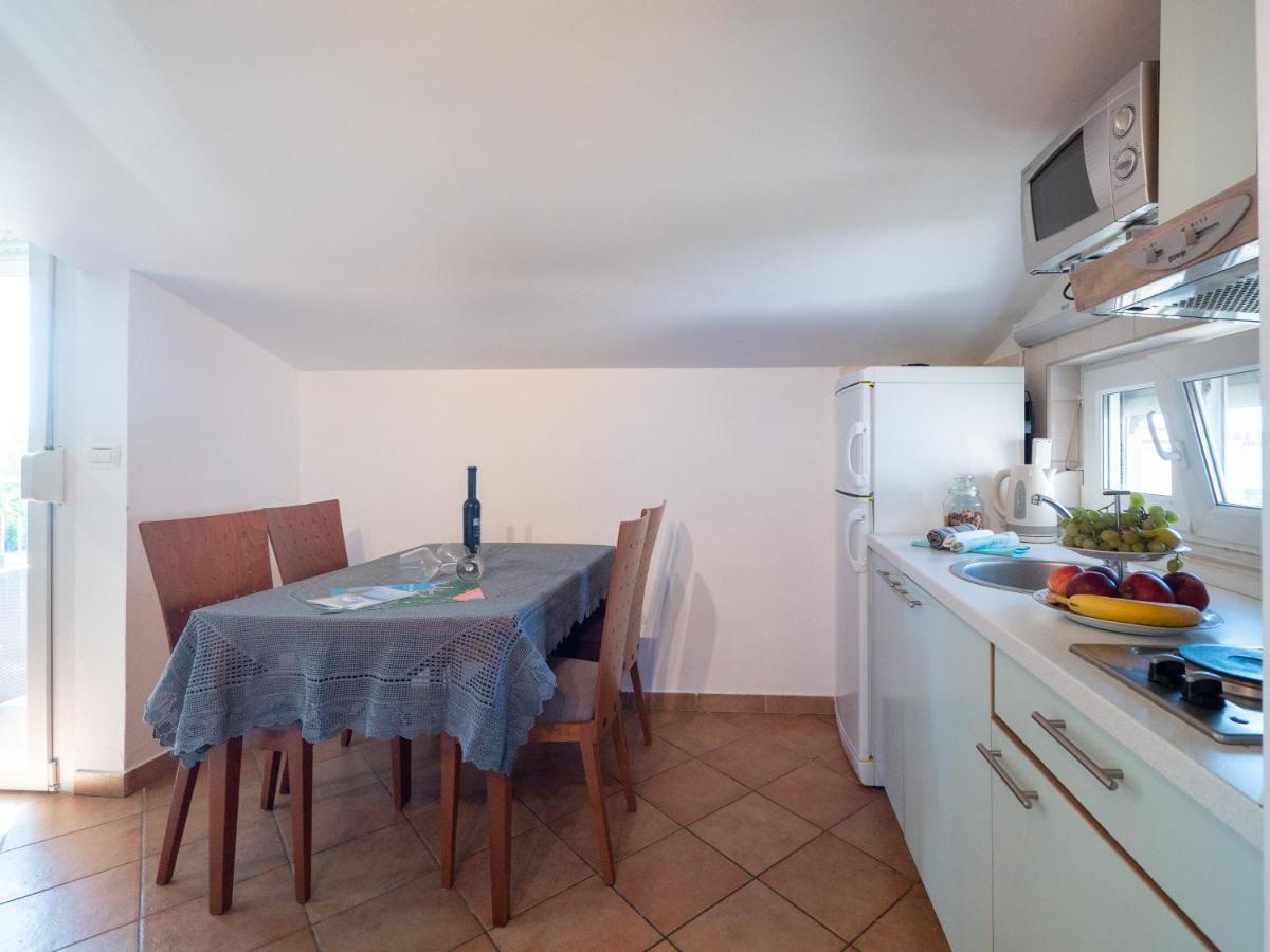 Apartments Zaton Екстер'єр фото