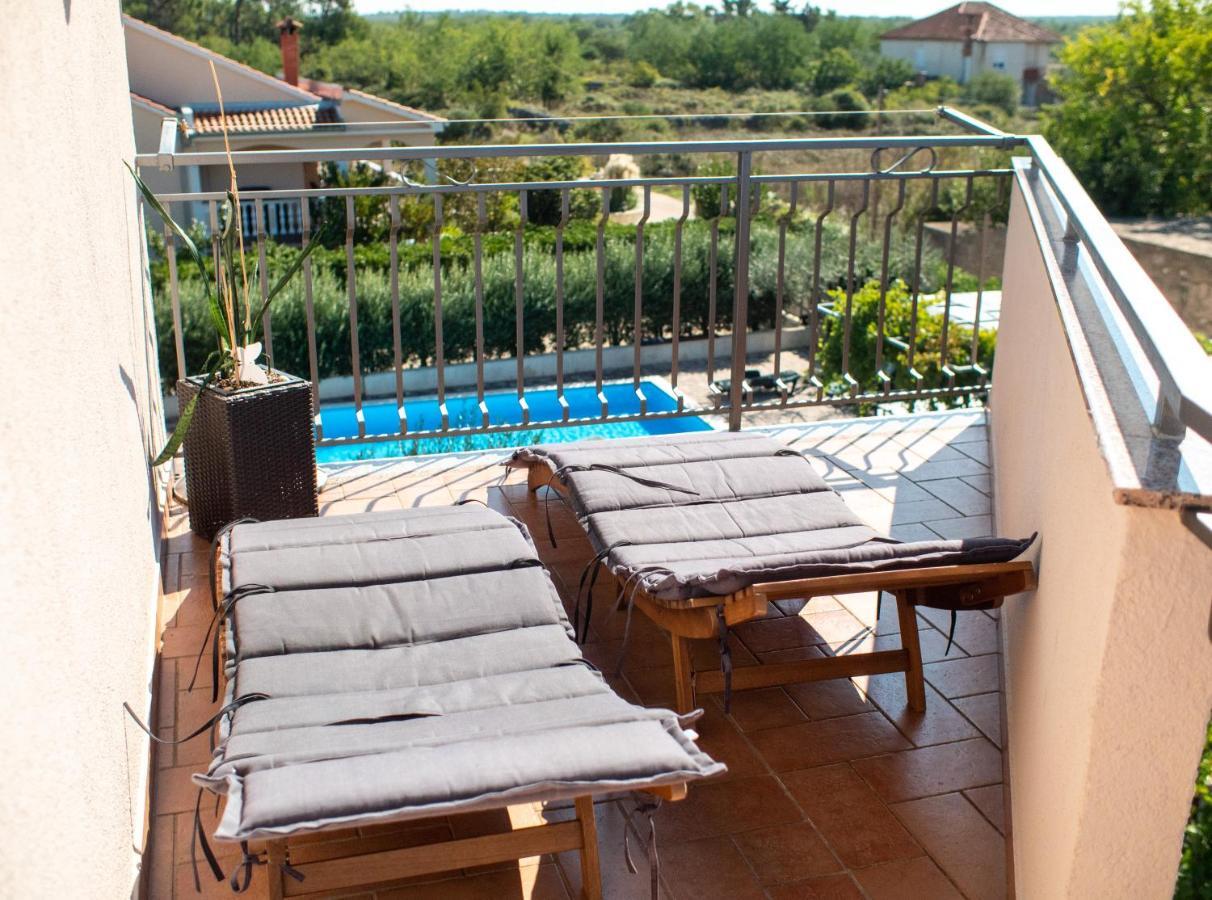 Apartments Zaton Екстер'єр фото