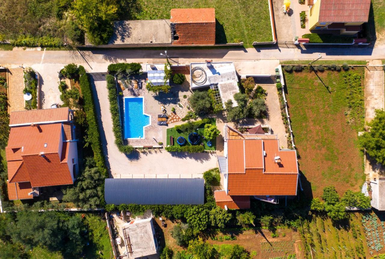 Apartments Zaton Екстер'єр фото